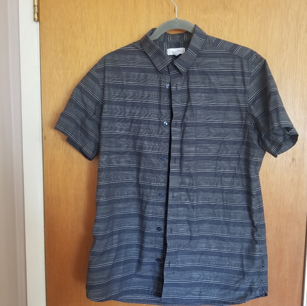 Calvin Klein Button Down Shirt Short Sleeve Size M